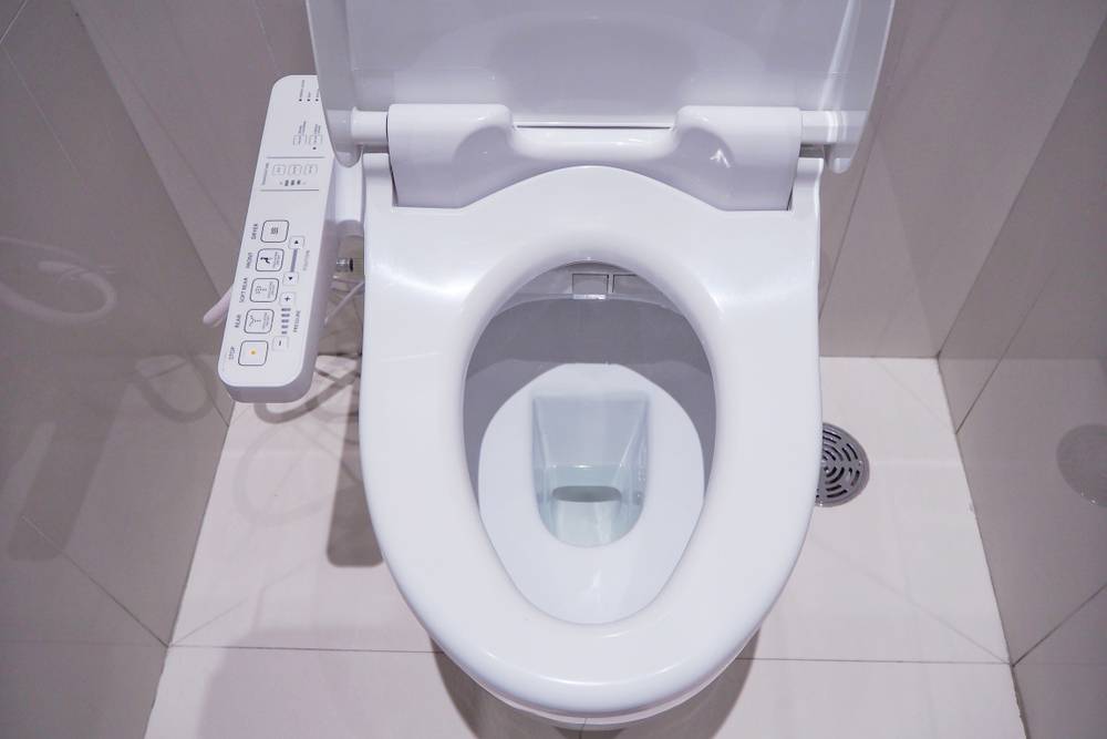 Les solutions de gestion du couvercle des WC japonais lavant-1